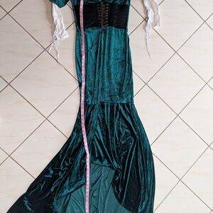 Emerald Velvet Mermaid Maxi Dress - Women